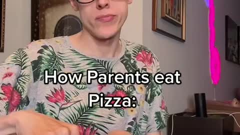 How Everyone eatsPizza: