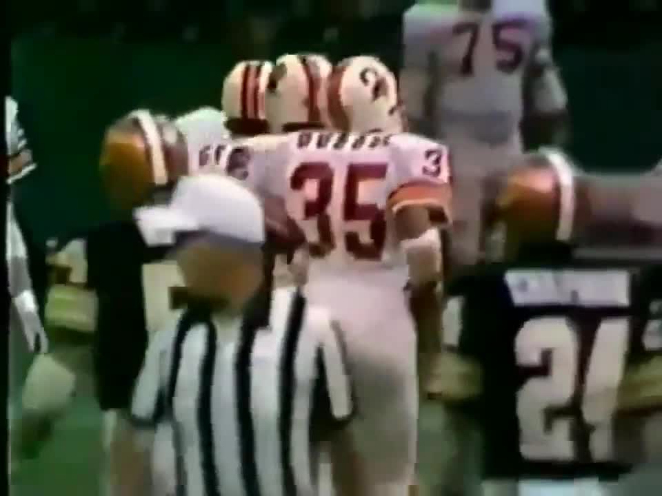 1977-12-11 Tampa Bay Buccaneers vs New Orleans Saints