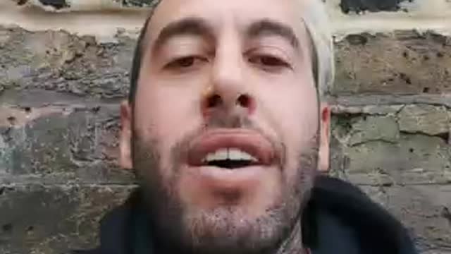 Chris Sky.. F U air canada