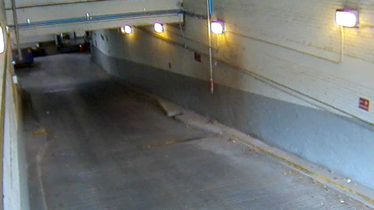 3809FHOBBAGarageRamp_2021-01-06_12h00min00s897ms.mp4