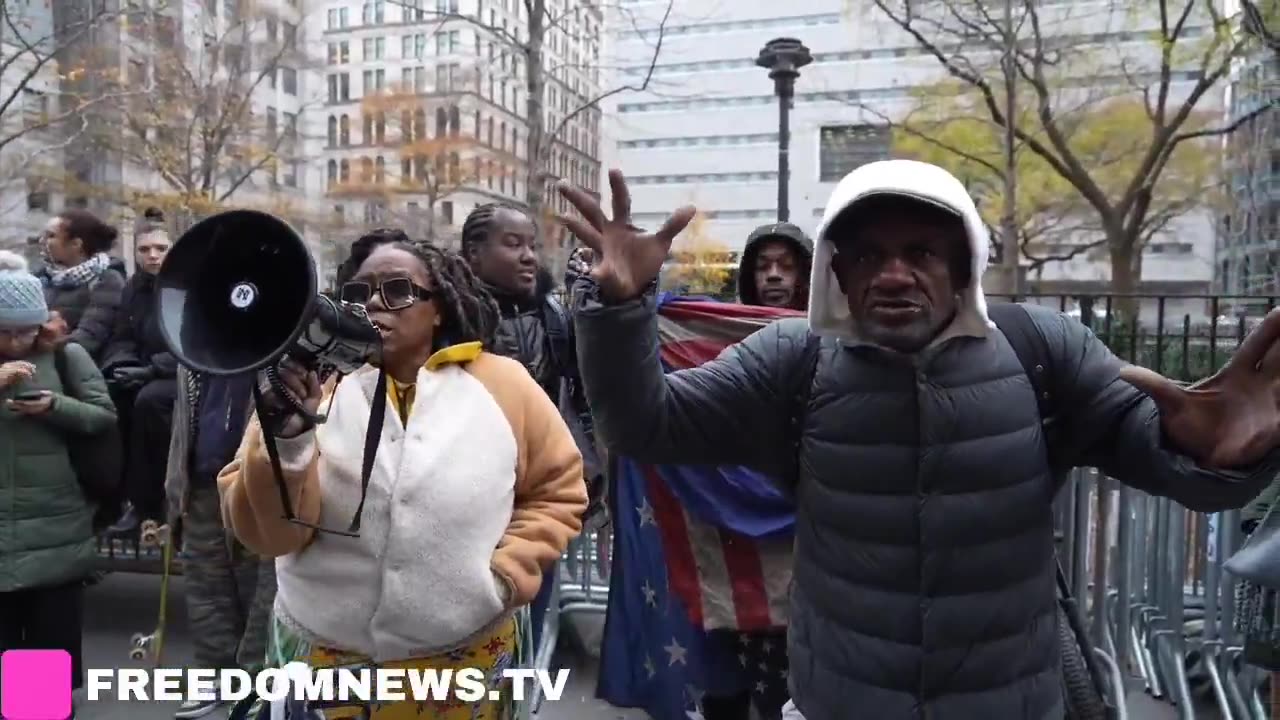 NYPD arrests BLM protestors at the courthouse where Daniel Penny was found innocent