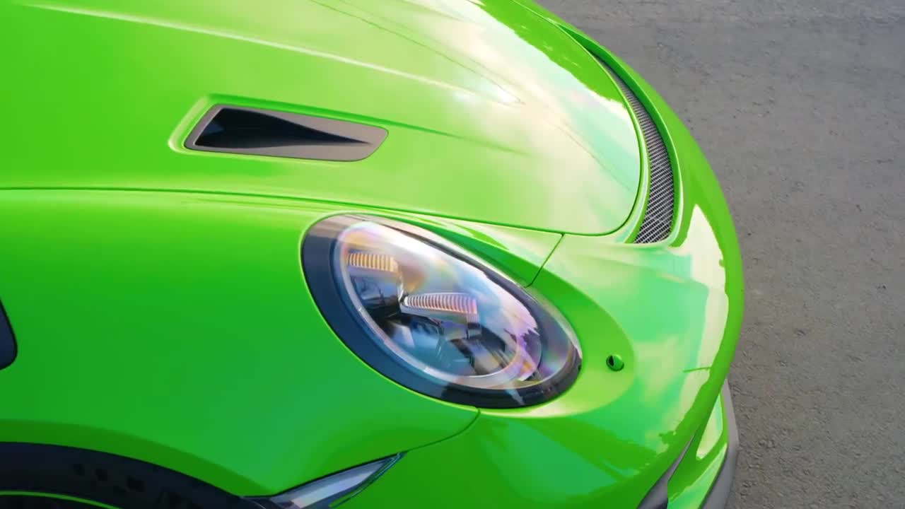 Porsche GT fast-moving man