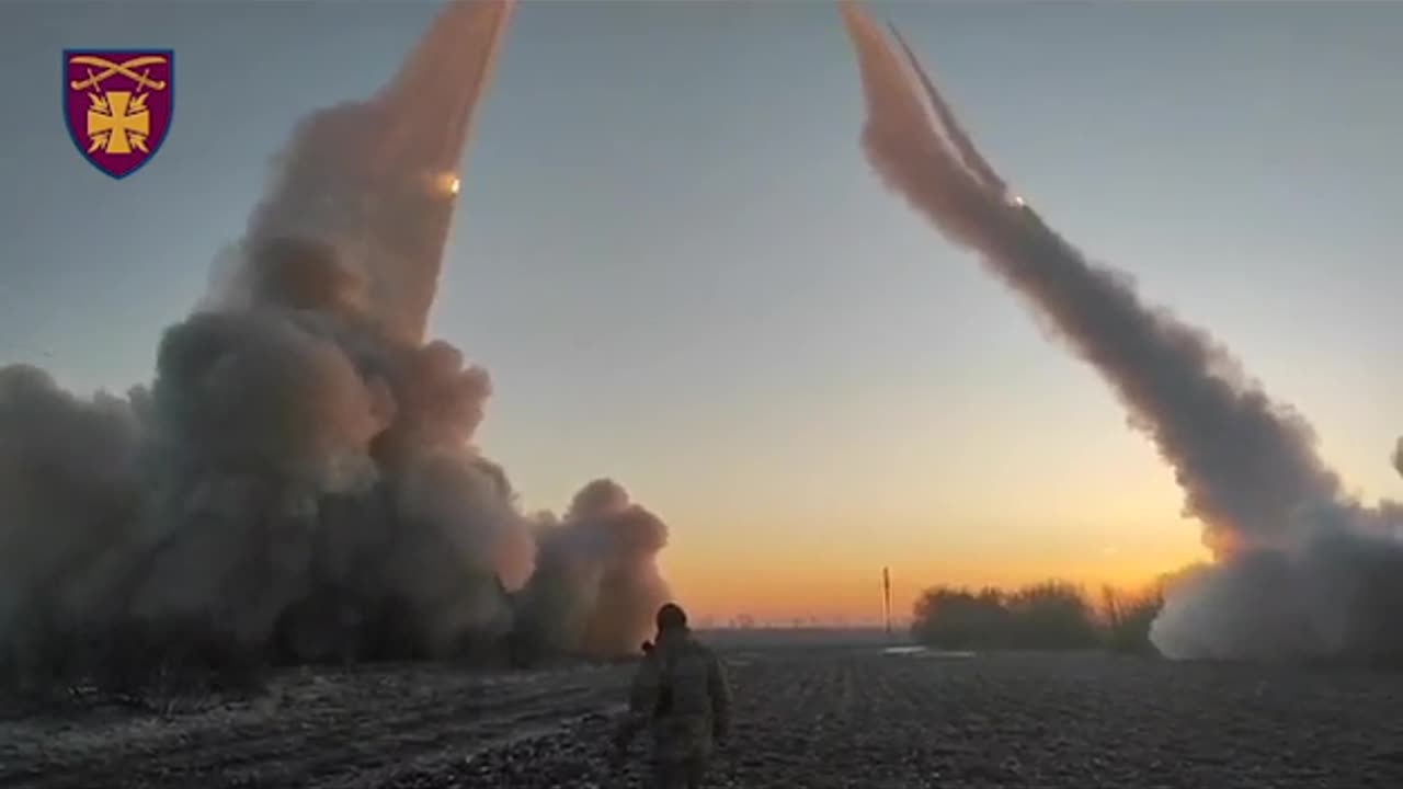 Intense barrage of 122mm Grad rockets being fired at Russian positions