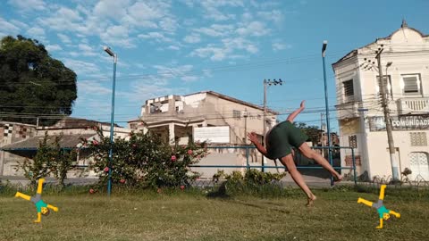 Movimentações Incríveis De Capoeira.