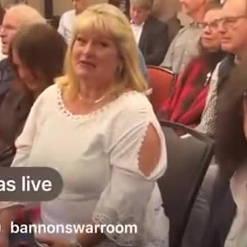 Mike Lindell screams at Huffington Post reporter for asking about MyPillow instead of the election - 1/26/23