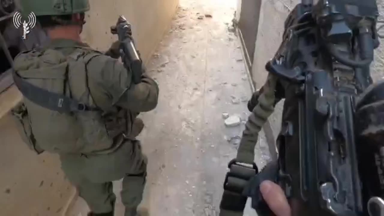 *Watch:*: Givati soldiers continued operations in Gaza today.