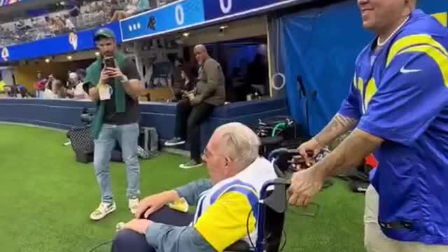 making an old man's day😊