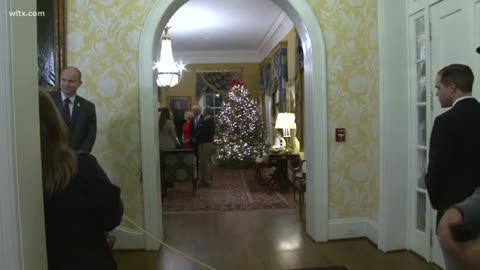 Gov Mansion decorated for the holidays