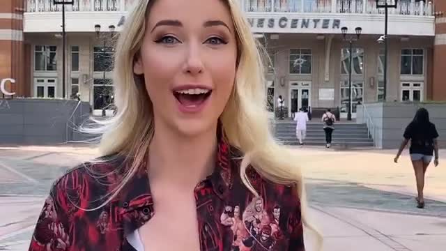 Young announcer makes fun with audience