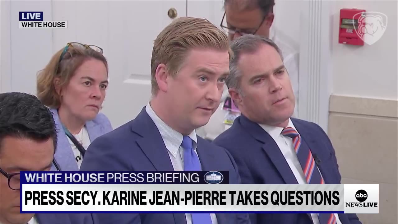 NBC Reporter Shocked By Epic Question From Doocy