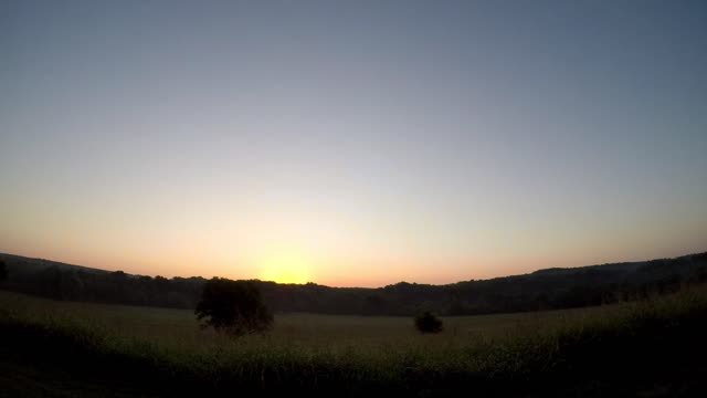 Sun Rise 8 27 22 64f/18c