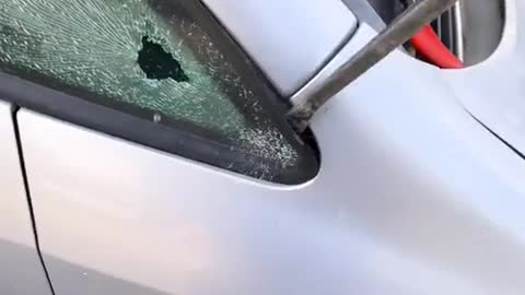 Disassemble automobile glass