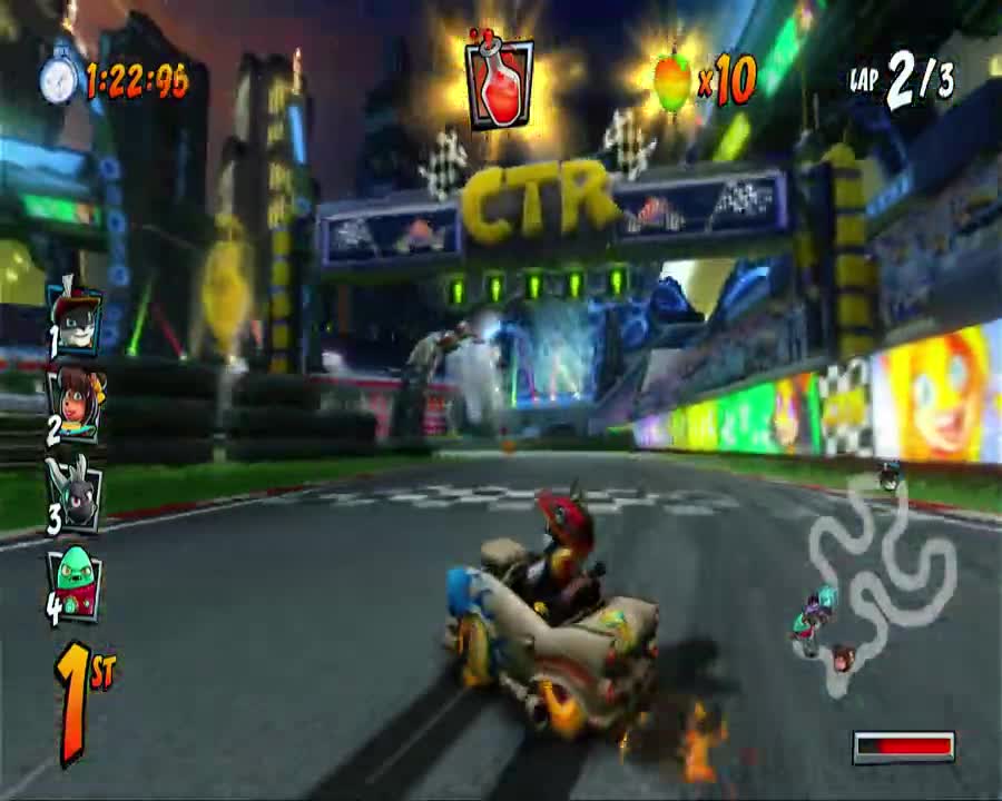 Slide Coliseum Nintendo Switch Gameplay - Crash Team Racing Nitro-Fueled