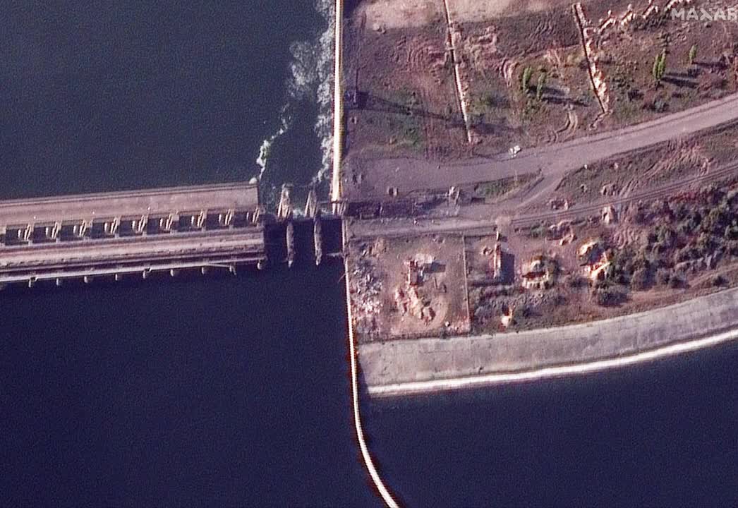 Satellite imagery shows new damage to bridges and dam near Kherson