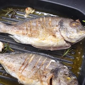 Pan fried Sea Bream fish, a delicious and quick lunch
