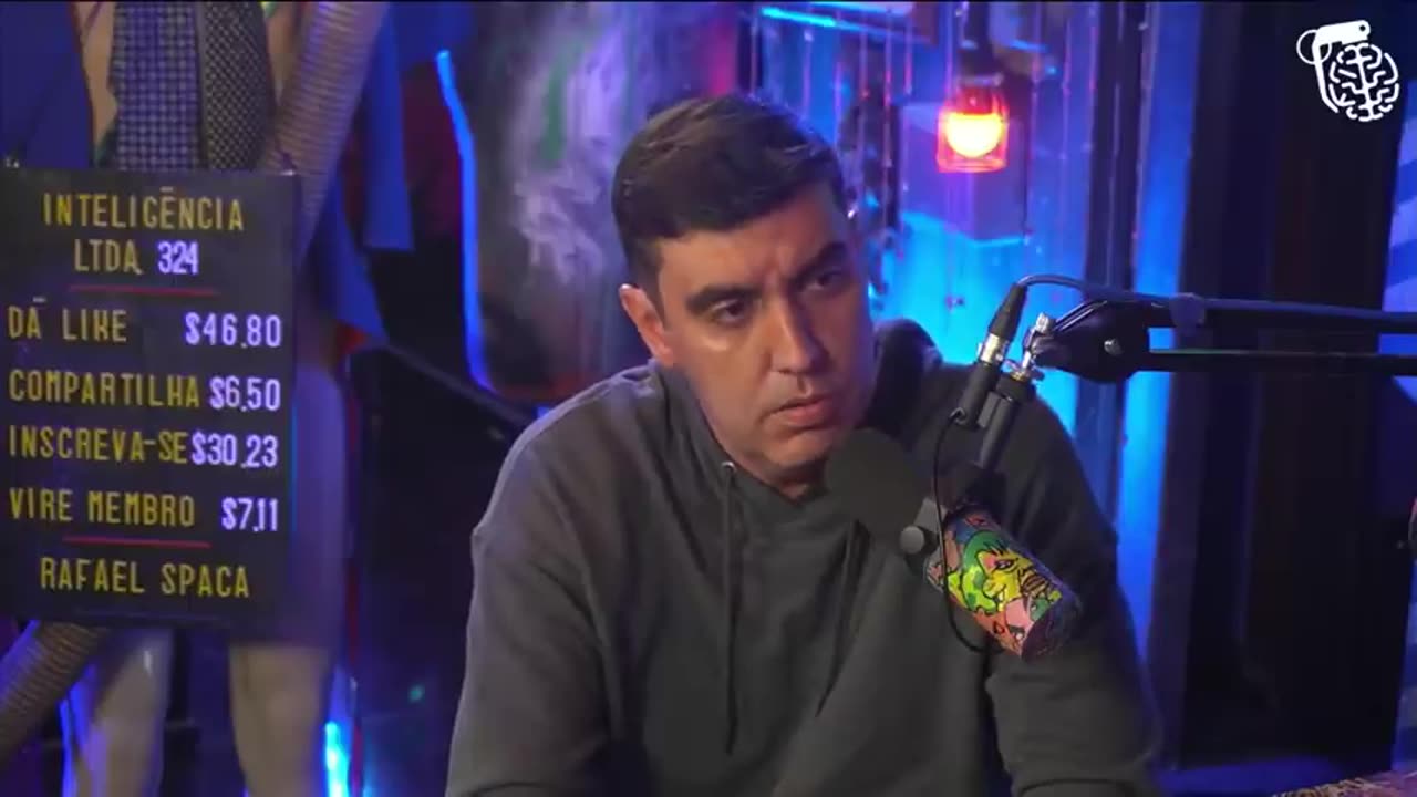 A POLÊMICA DOS TRAPALHÕES - RAFAEL SPACA Cortes do Inteligência Ltda.