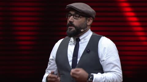 news and the future of journalism | Robert Hernandez | TEDxKC