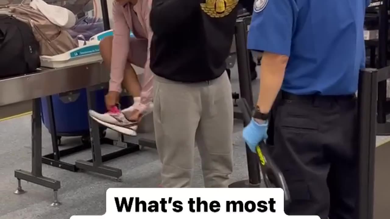Muslim Gets Stopped at the airport (funny)