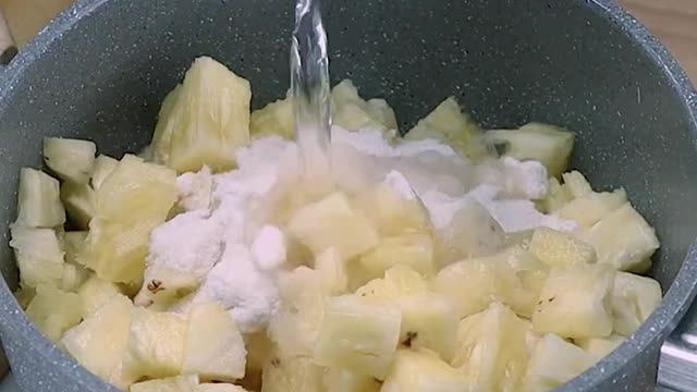 Today we are going to make a delicious pineapple dessert that your whole family will love!