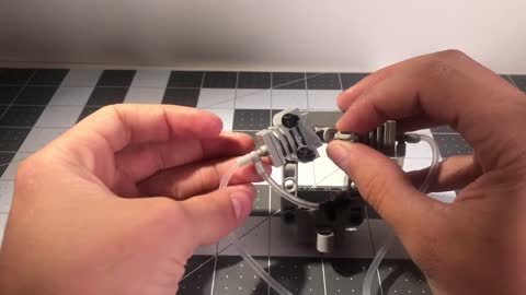 Lego 2 Cylinder Pneumatic Engine (+Free Instructions)