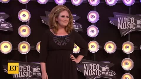 Adele DANCES to Rihanna Song