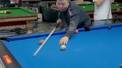 Funny Video Billiards million views p329