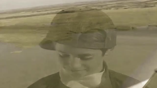 Opus ¬ Walkin' on Air