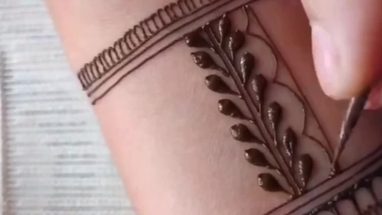 Latest mehndi design