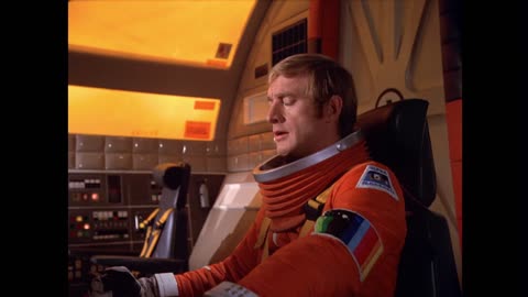 Space 1999 S01 E24 The Last Enemy