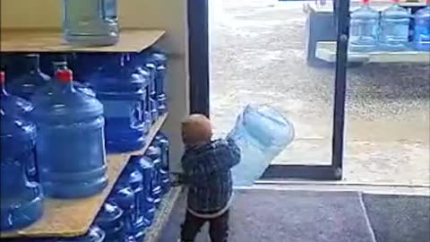 What an amazing and helpful little guy