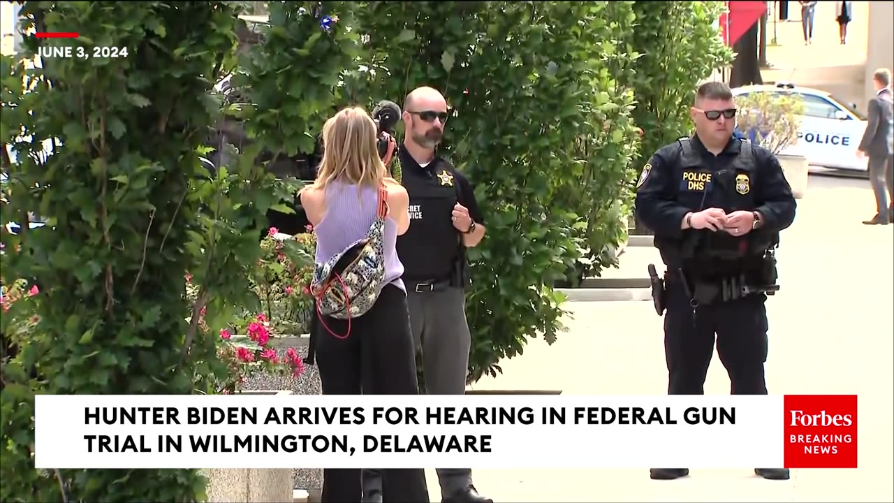 BREAKING NEWS- Hunter Biden Arrives For Hearing In Federal Gun Trial In Wilmington, Delaware