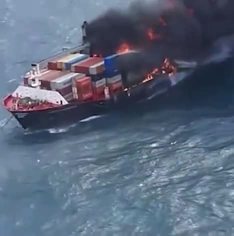 US cargo ship is hit by Houthi missile