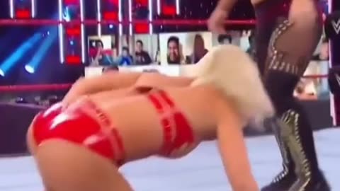 WWE Divas ???