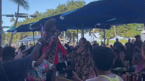 Maskless AOC Parties it Up at Miami Drag Bar While Omicron Surges in NYC