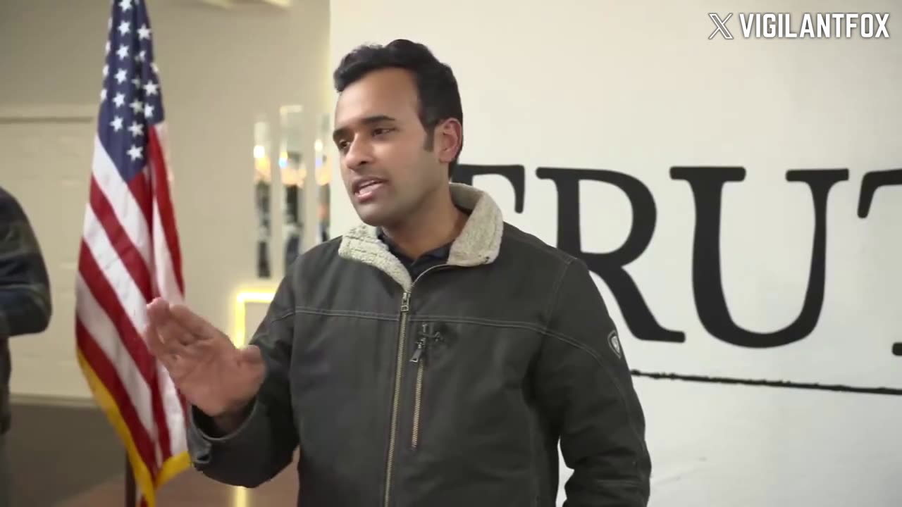 Vivek Ramaswamy Claps Back At Reporter Accusing Steve King of Racism