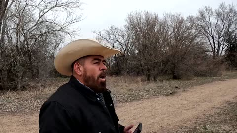 UN TESORO ESCONDIDO EN UN CAMPO