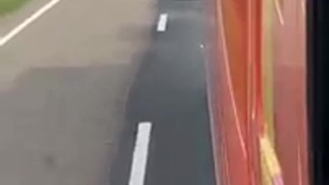 Dangerous driving on the highway!