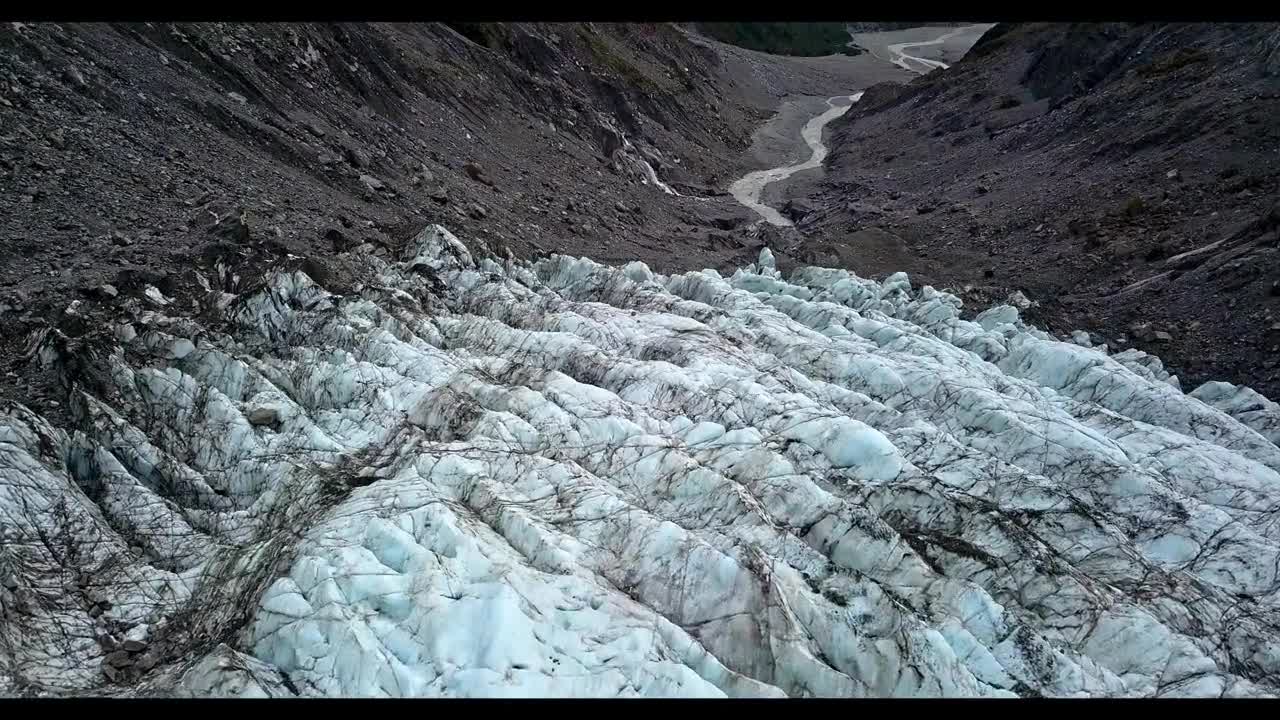 An ice age hidden in the mountains