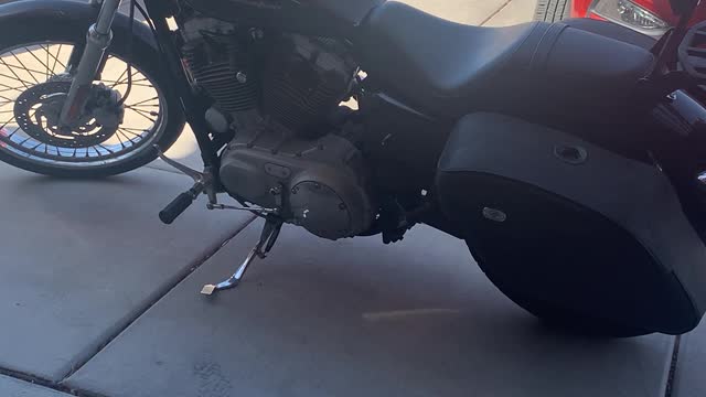 883 Sportster