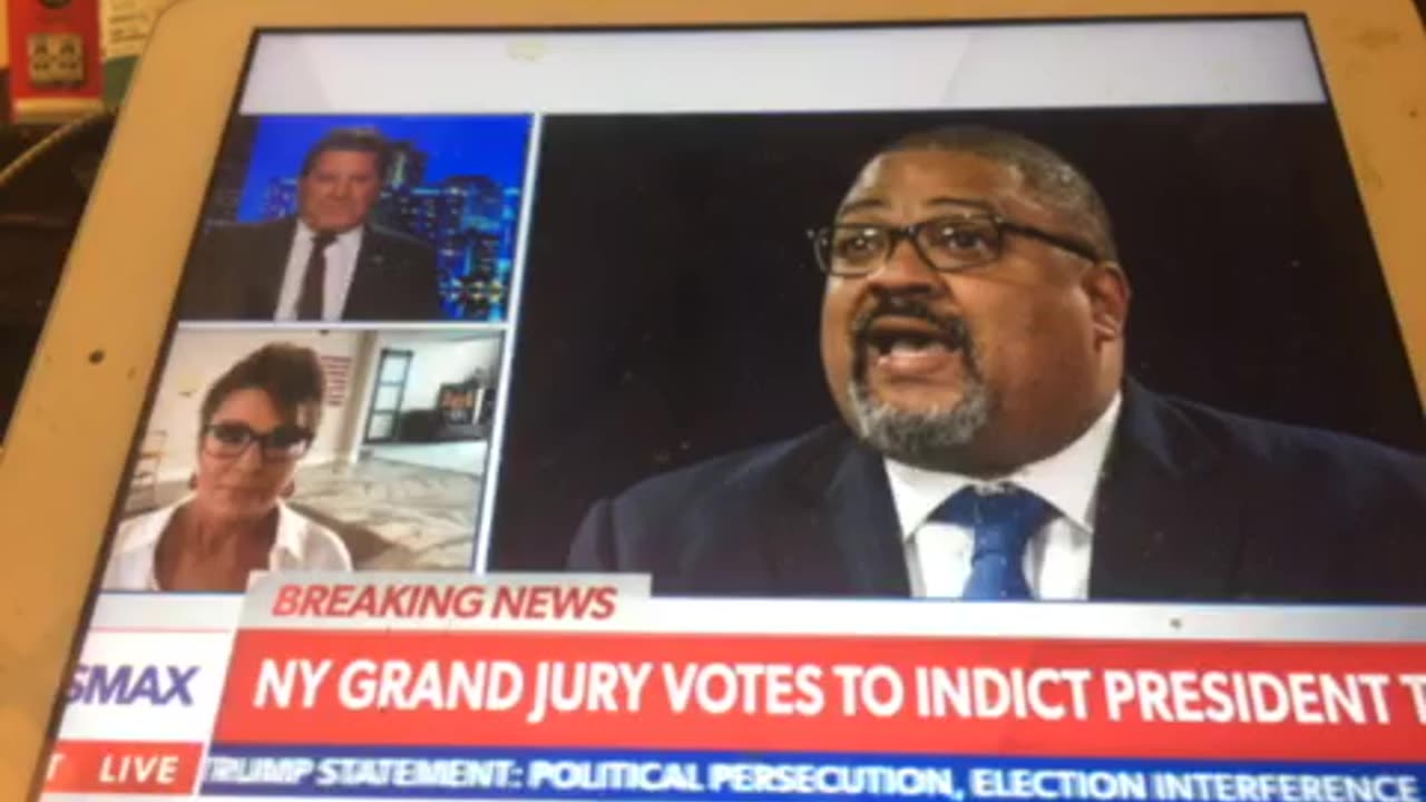 Sarah Palin famous philosopher Eric bolling #Trump2024