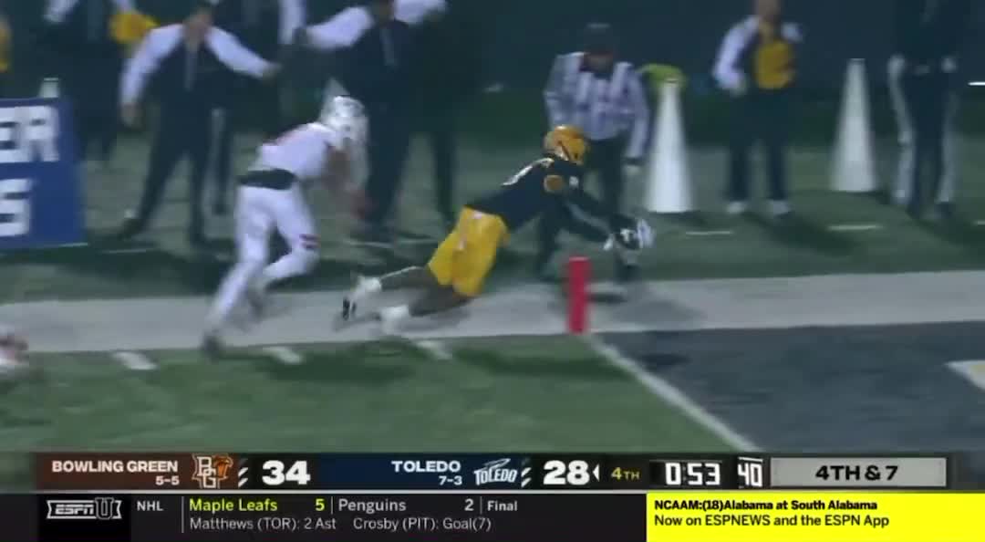 This game has been insane, so glad I'm watching! #MACtion #football #collegeFootball