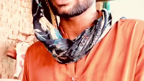 Street Singer 😅