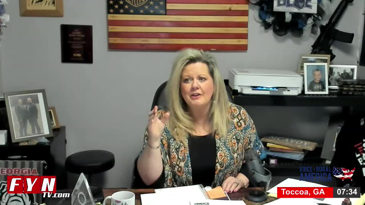 Lori talks Canadian protest against vaccine mandate, More Border Buses and more!