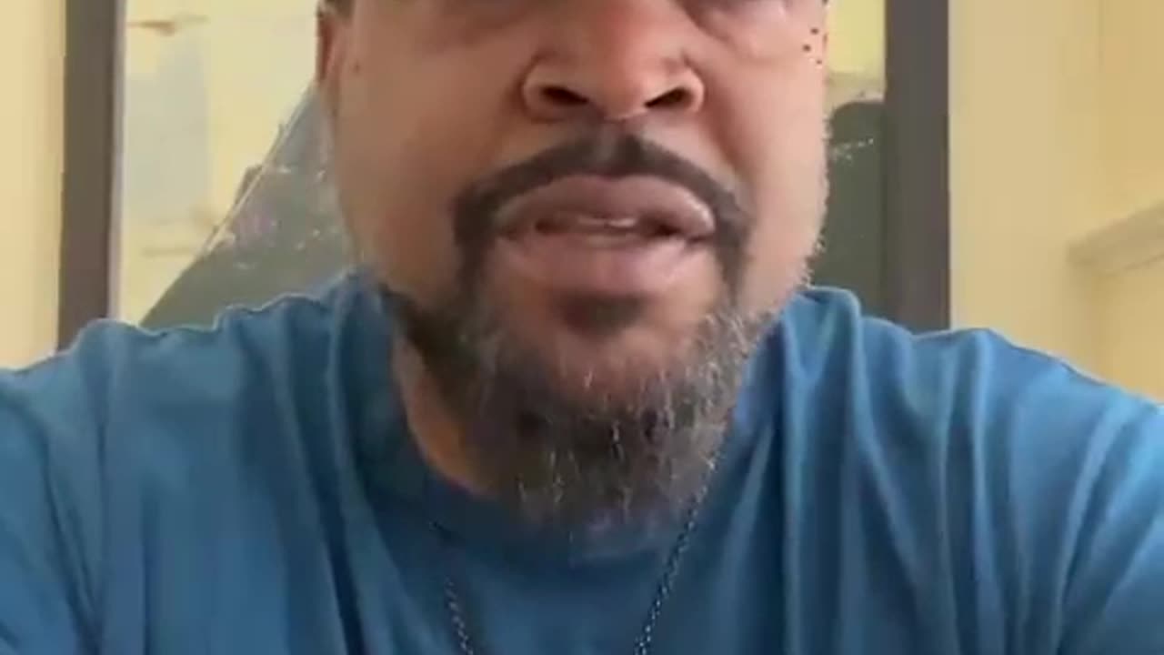 WATCH — Ice Cube states for the record that he’s "Not part of the club" and that he’s going on a "F*ck the gatekeepers" podcast tour to get his message out