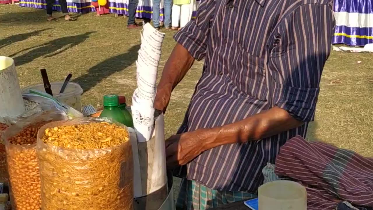 Streets food Bangladesh