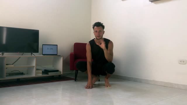5 Minute Russian Twist Challenge