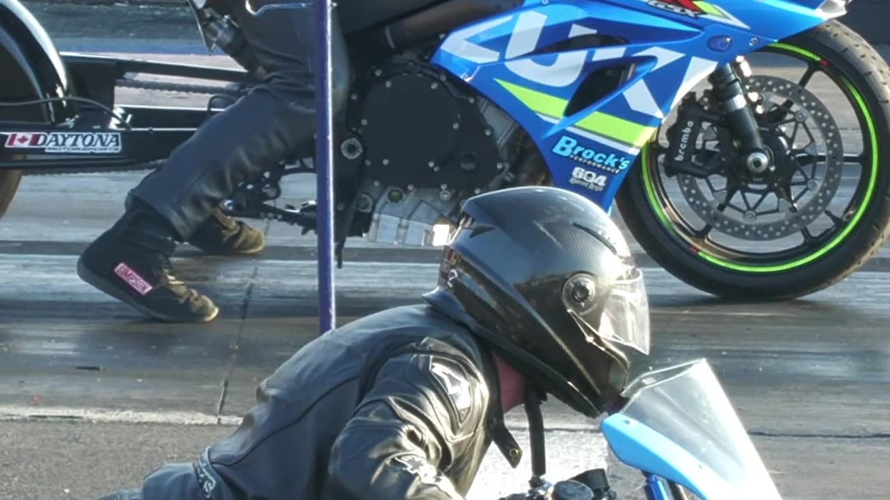 GsxR Suzuki Vs Honda Blackbird