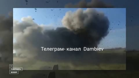 Video of an armored HMMWV of the Ukrainian army detonated on a mine