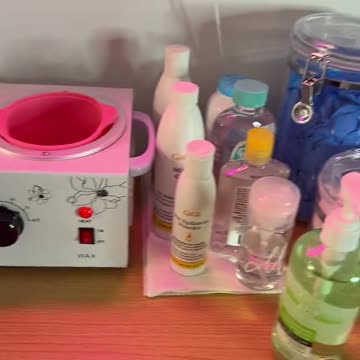 Myriam Moreno's Unboxing and Review: Sexy Smooth Tickled Pink & Purple Seduction Hard Wax