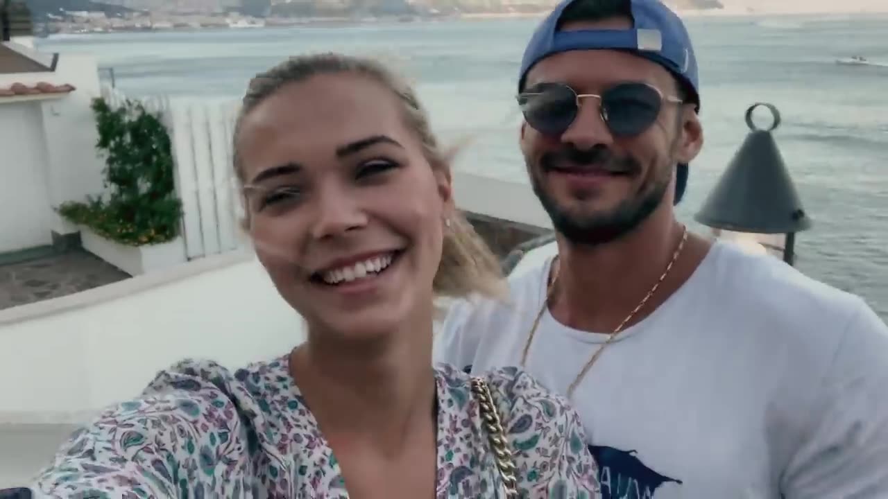 Robert M. - You / Sandra Kubicka & Kaio Alves Goncalves /